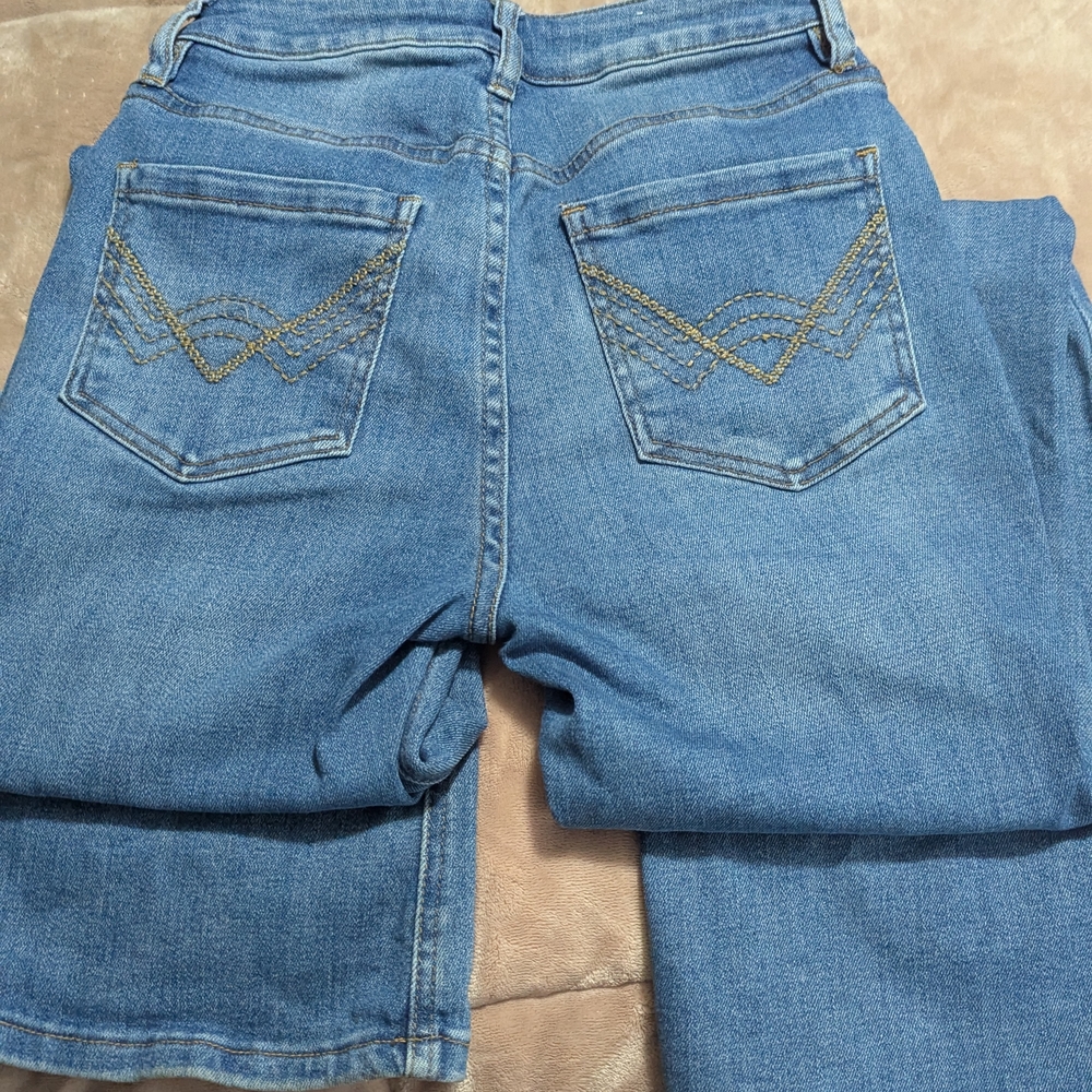 Idyllwind by Miranda Lambert Bell Bottom Jeans Size 4